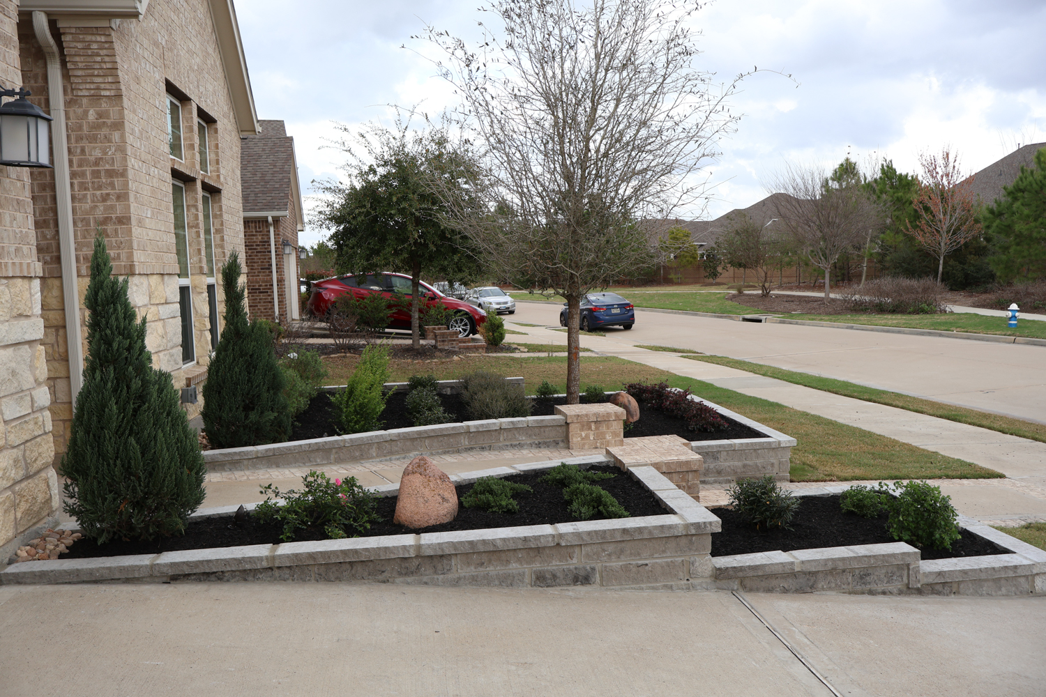 Bezuz-Landscaping-and-Design-Houston-and-Katy-Landscaper-2