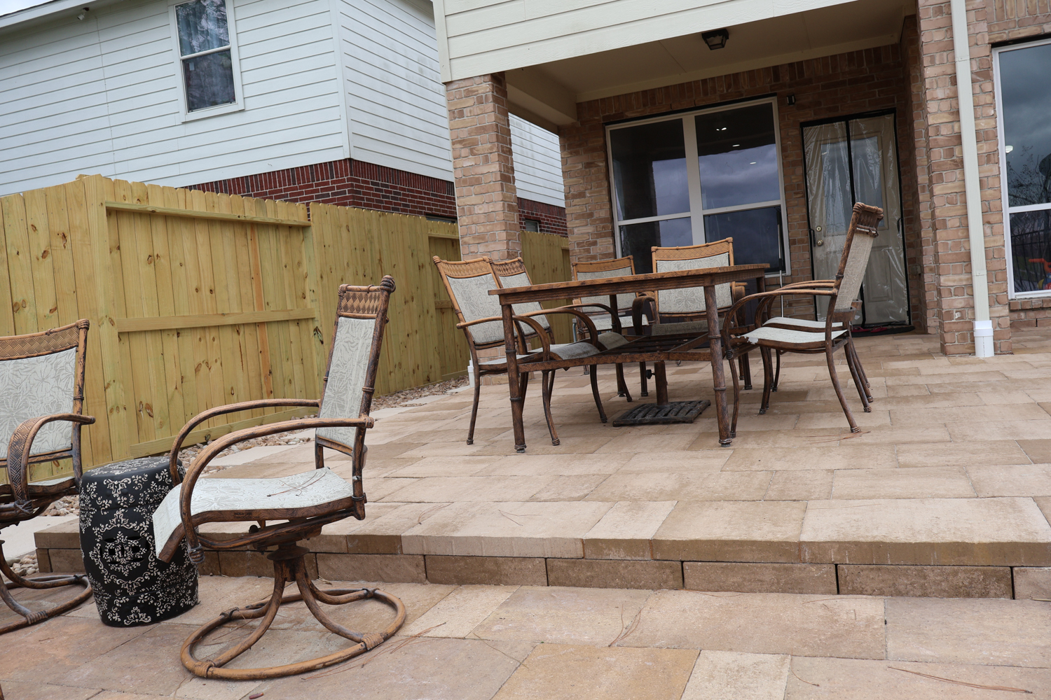 Bezuz-Landscaping-and-Design-Houston-and-Katy-Landscaper-23