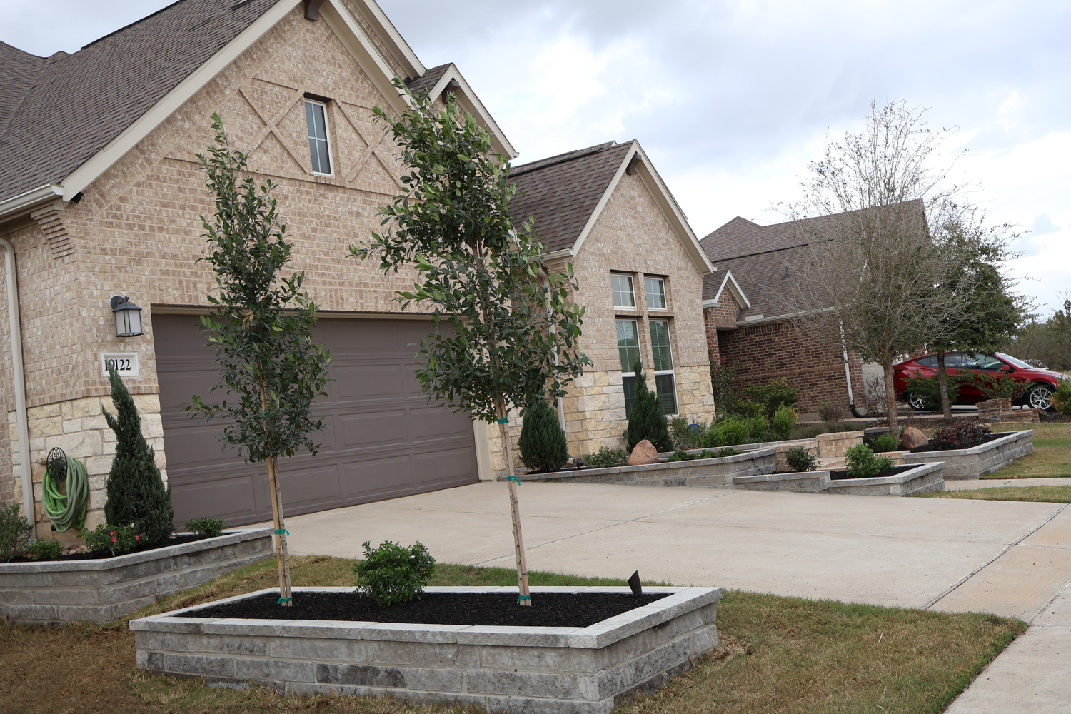 Bezuz-Landscaping-and-Design-Houston-and-Katy-Landscaper-3