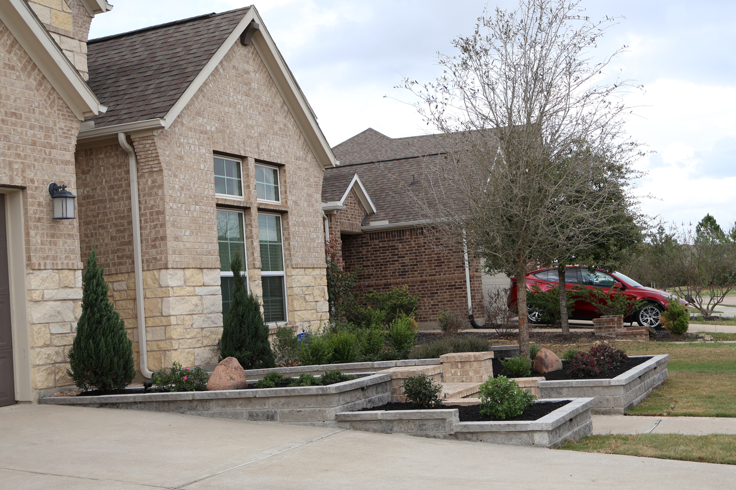 Bezuz-Landscaping-and-Design-Houston-and-Katy-Landscaper-4