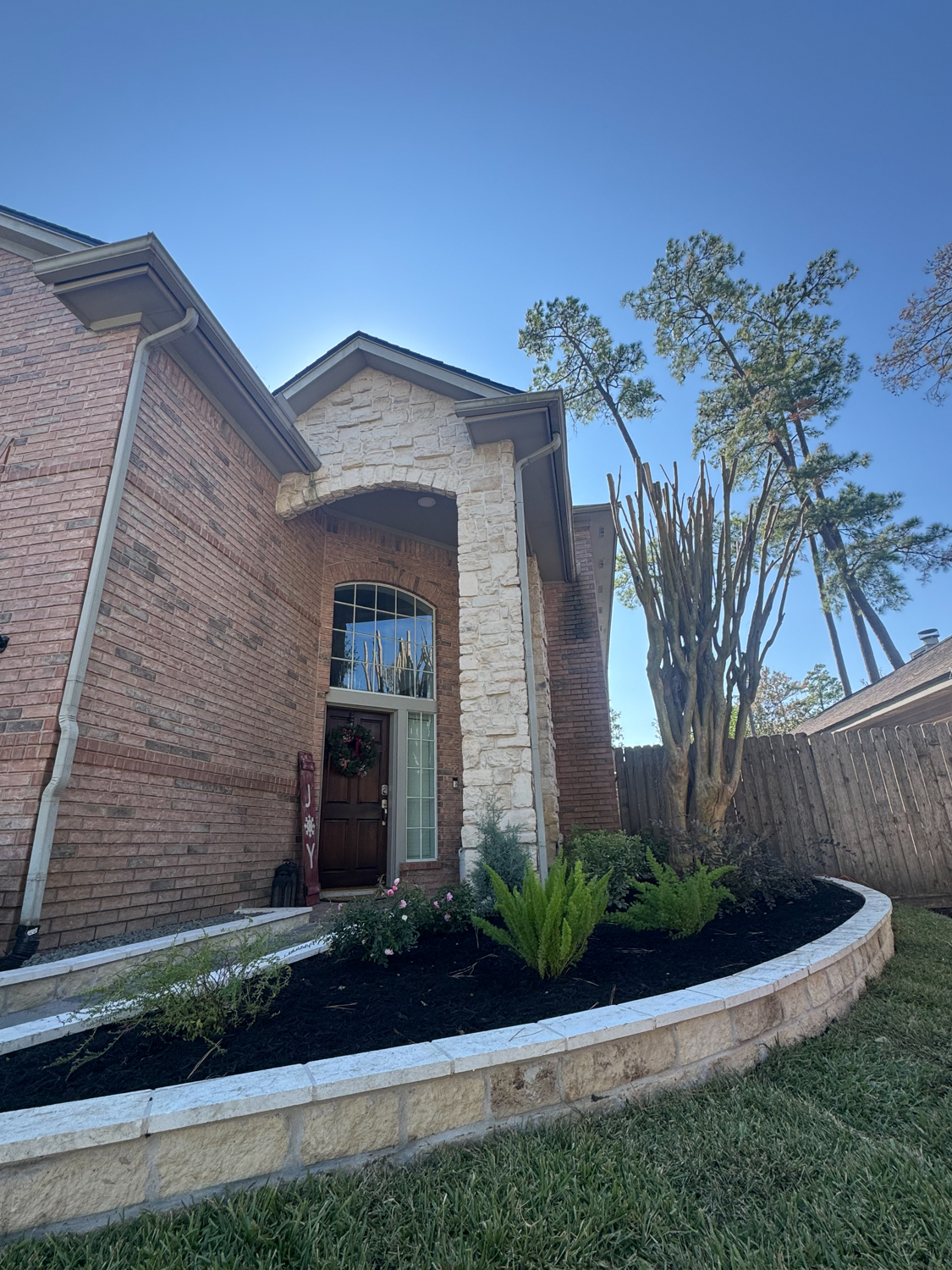 Bezuz-Landscaping-and-Design-Houston-and-Katy-Landscaper-50