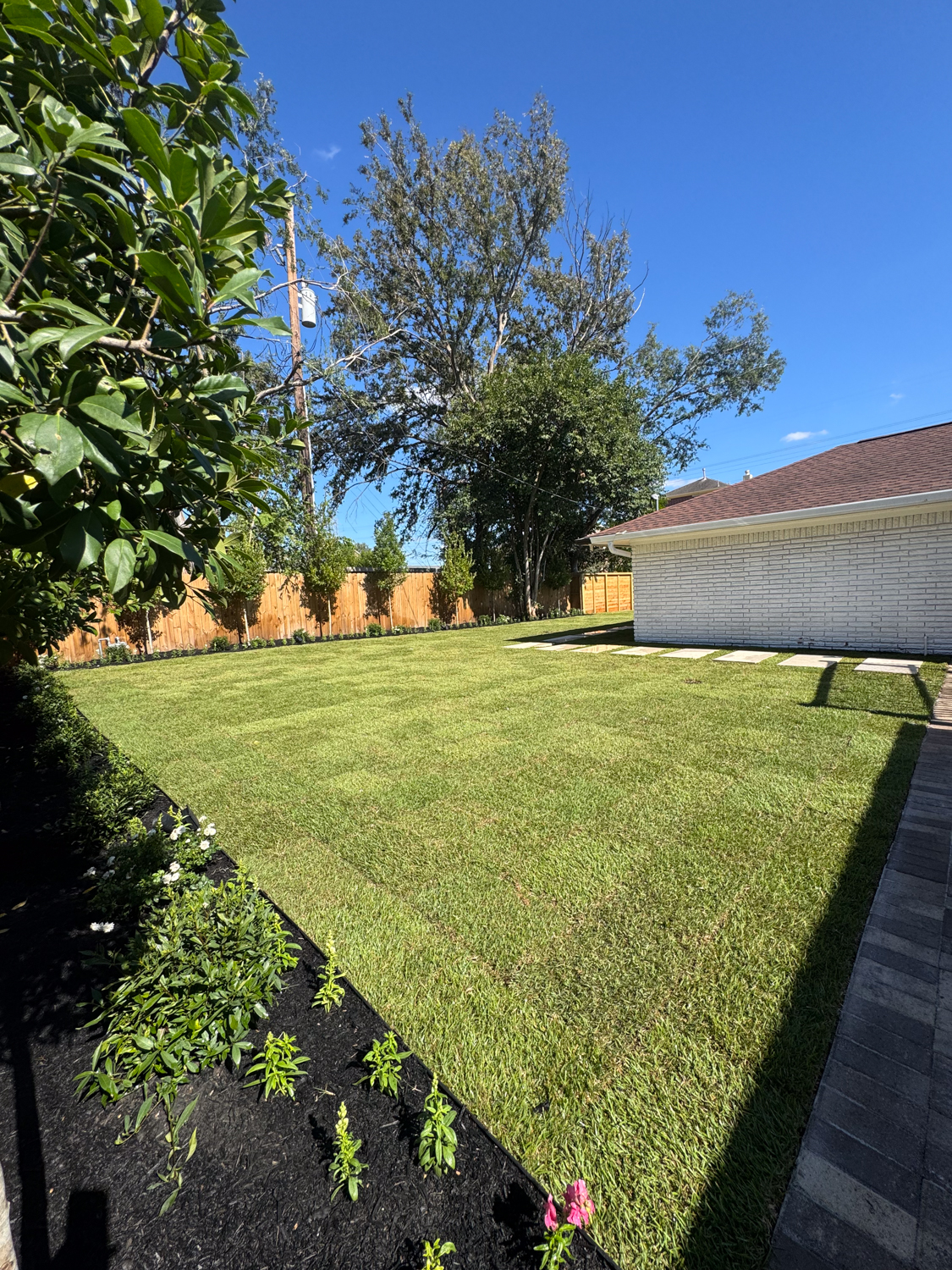 Bezuz-Landscaping-and-Design-Houston-and-Katy-Landscaper-52