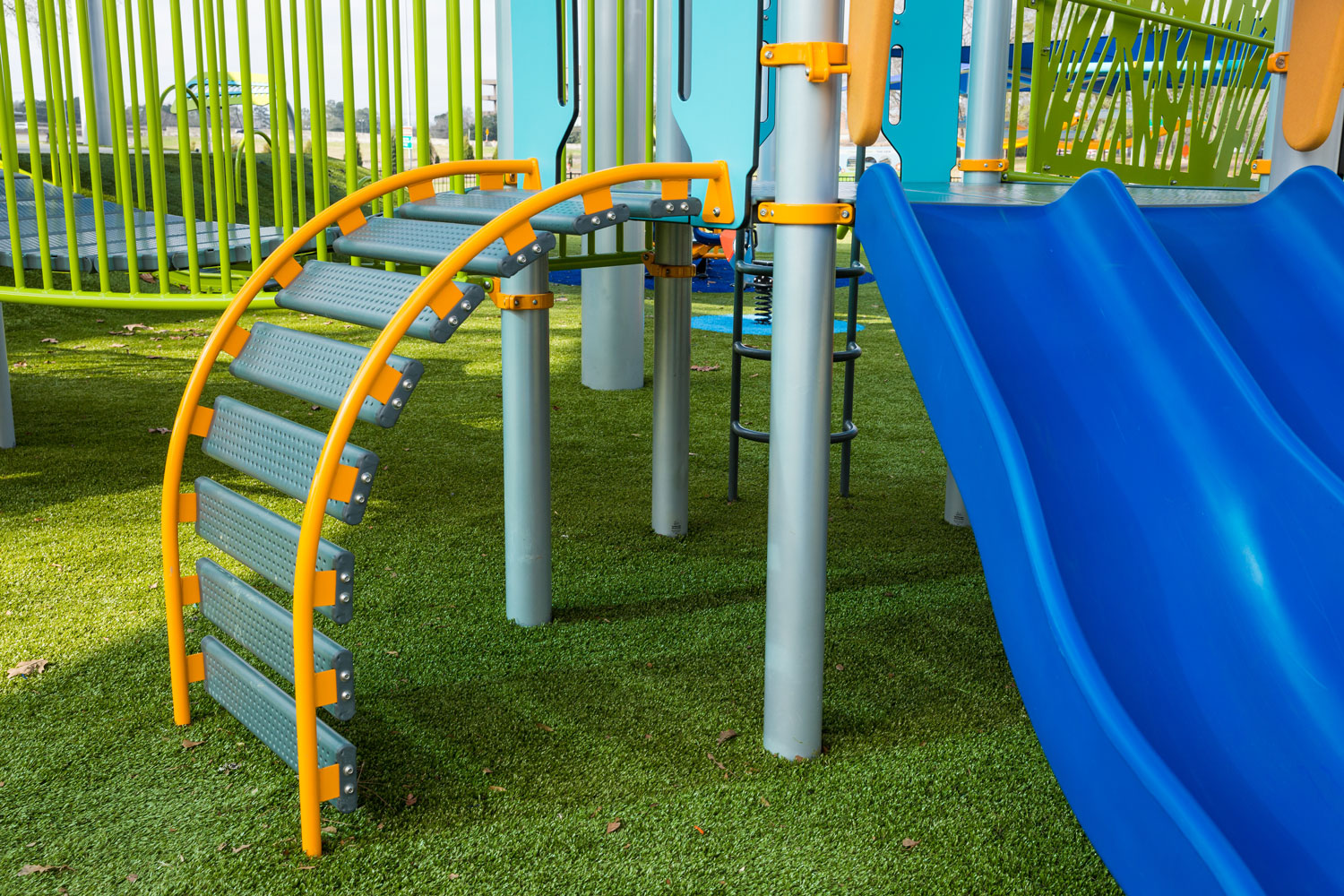 Bezuz Lawn and Landscaping Slide Turf