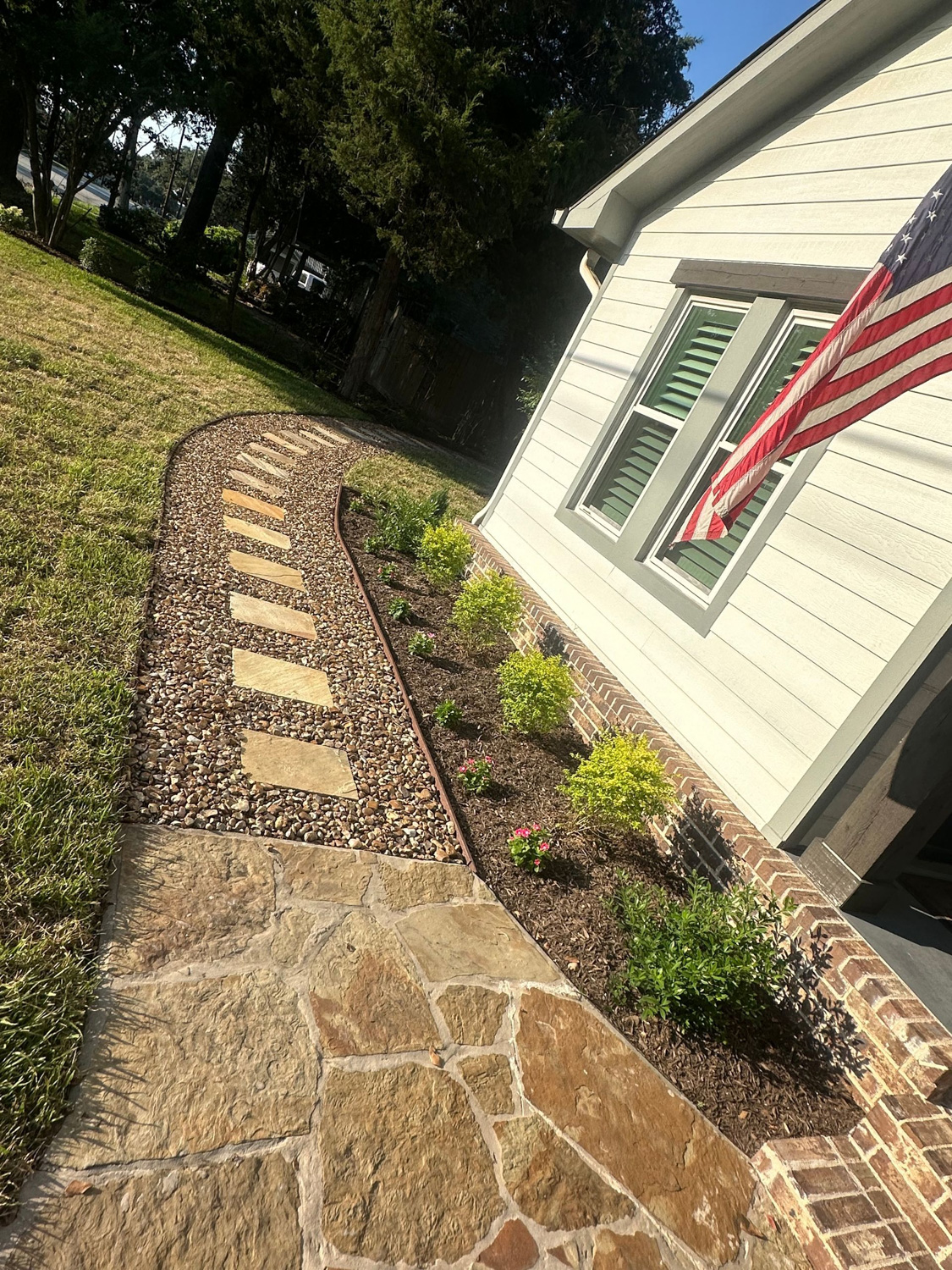 Bezuz-Lawn-and-Landscaping-Residential-Landscaping-111