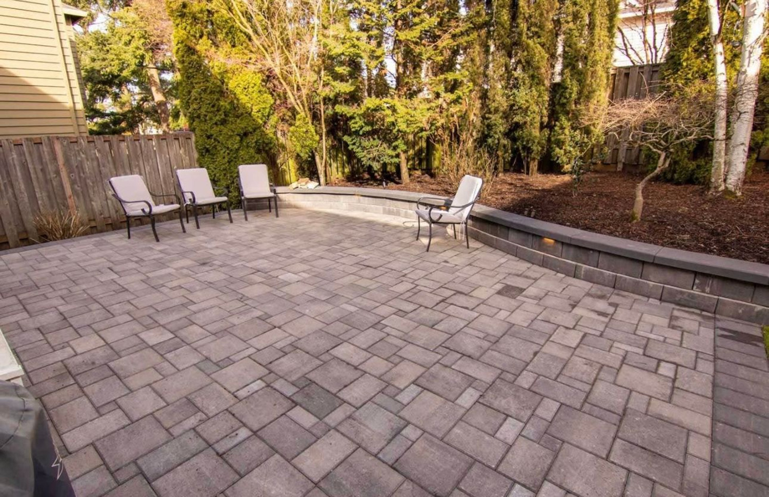 Bezuz-Lawn-and-Landscaping_Residential-Landscaping-in-Katy-TX-013