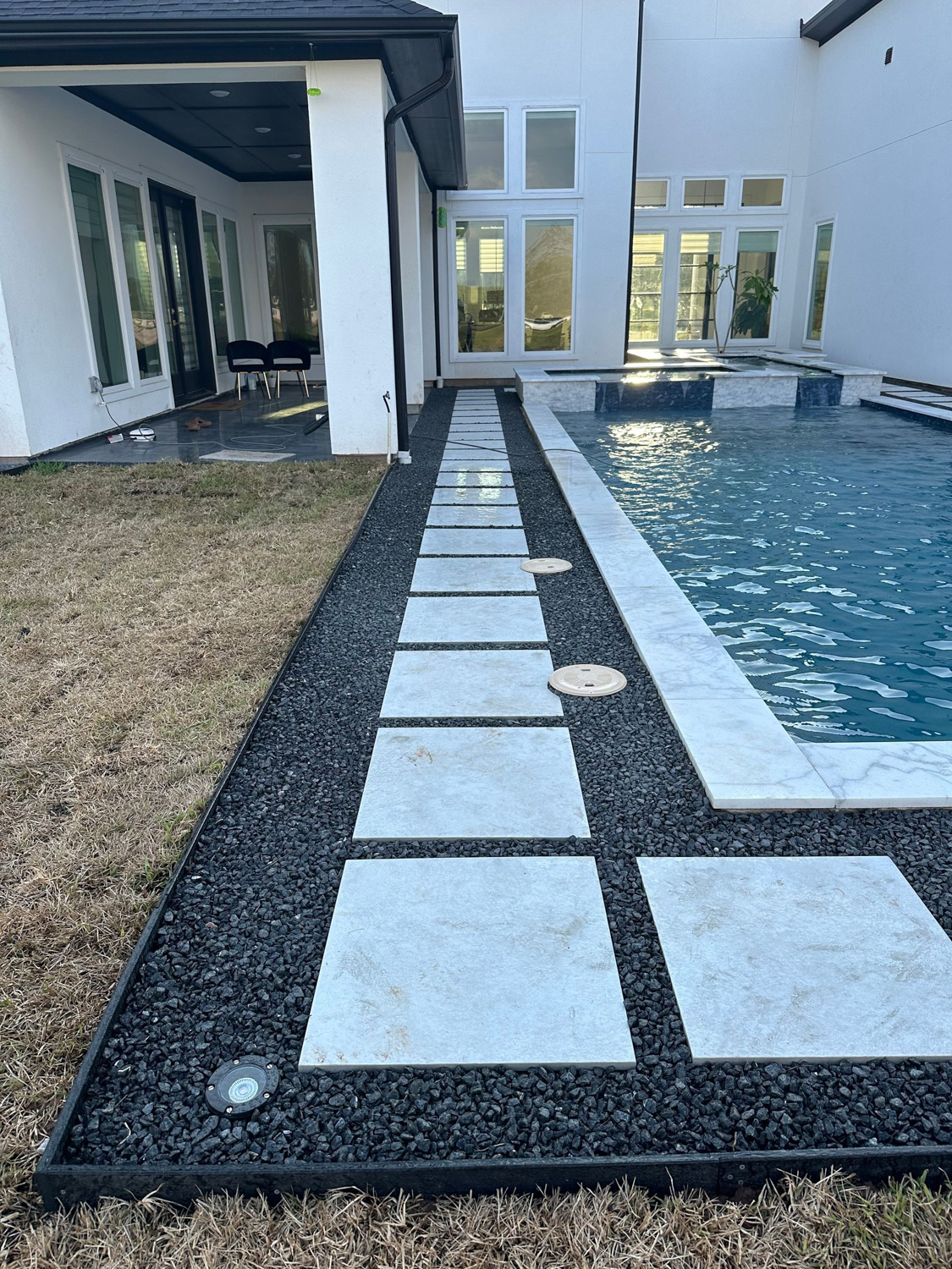 Bezuz-Lawn-and-Landscaping_Residential-Landscaping-in-Katy-TX-051