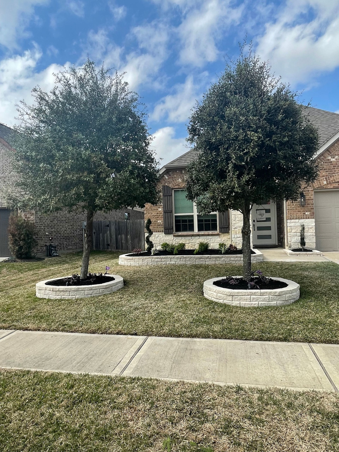 Bezuz-Lawn-and-Landscaping_Residential-Landscaping-in-Katy-TX-134