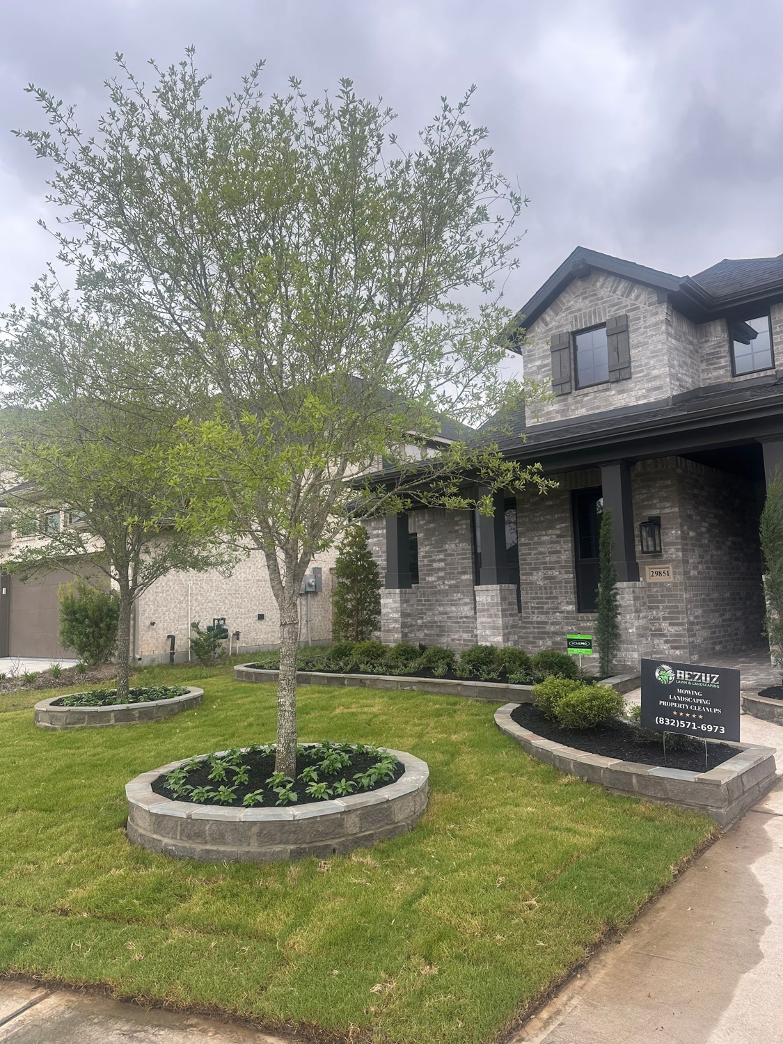 Bezuz-Lawn-and-Landscaping_Residential-Landscaping-in-Katy-TX-149