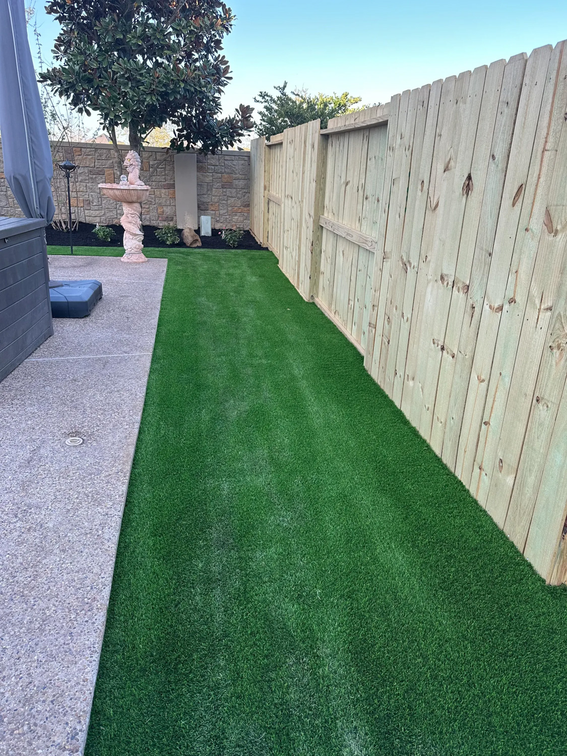 Bezuz-Lawn-and-Landscaping_Artificial-Turf-in-Katy-TX-19