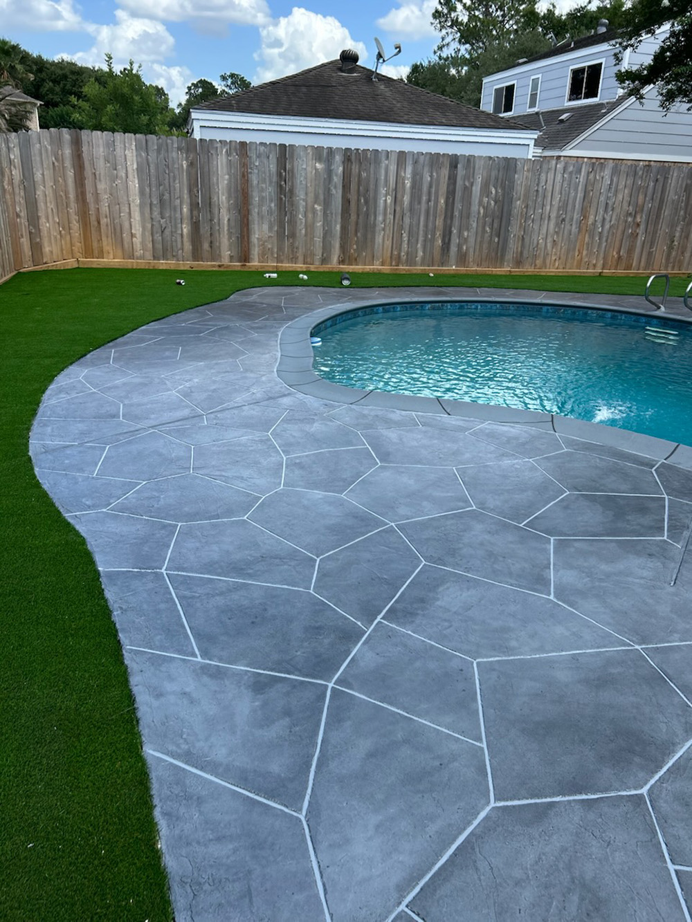 Bezuz-Landscaping-and-Design-Artificial-Turf-in-Katy-132