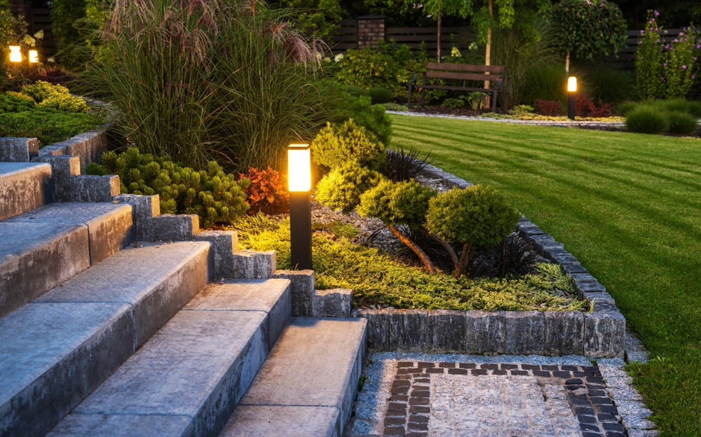 bezuz-commercial-lighting-outdoor-steps