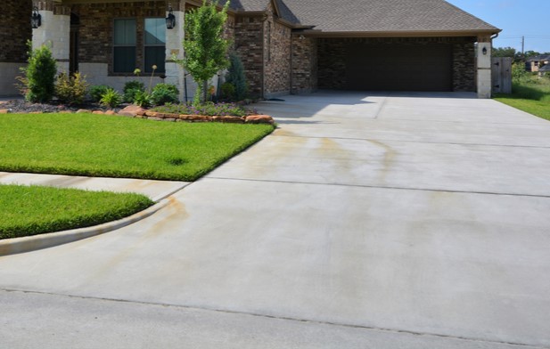 Bezuz-Landscaping-and-Design-concrete-driveway-2