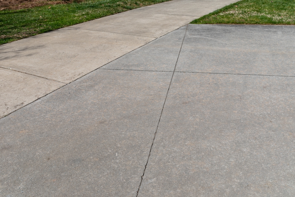 Bezuz-Landscaping-and-Design-concrete-driveway