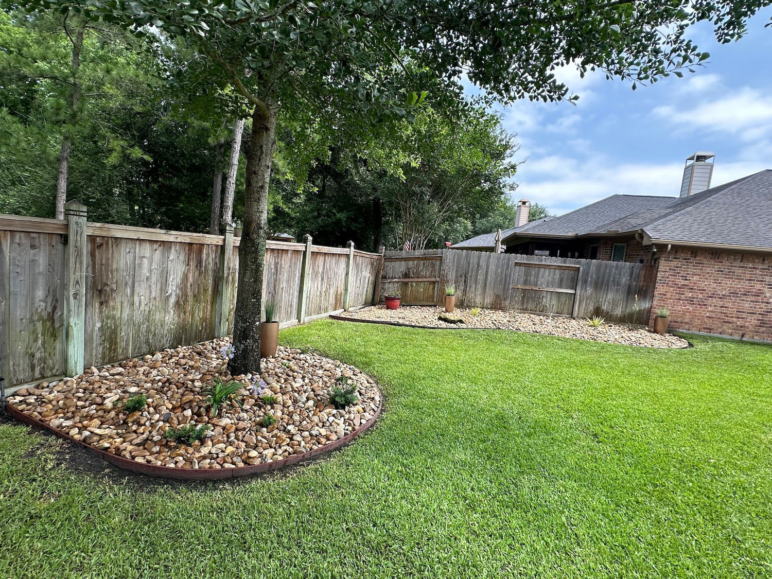 Bezuz-Lawn-and-Landscaping_Residential-Landscaping-in-Katy-TX-129