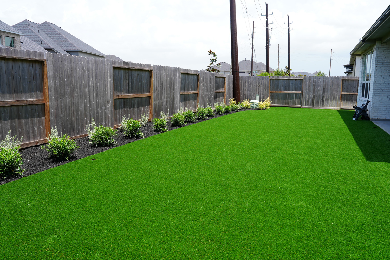 Bezuz-Lawn-and-Landscaping_landscaper-in-katy-texas-12