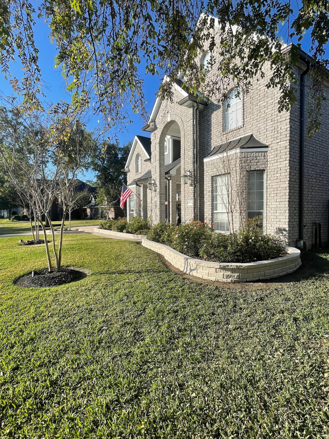 Bezuz-Lawn-and-Landscaping_Residential-Landscaping-in-Katy-TX-138