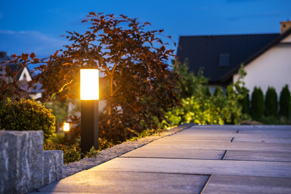 Bezuz-Landscaping-and-Design-outdoor-lighting-2