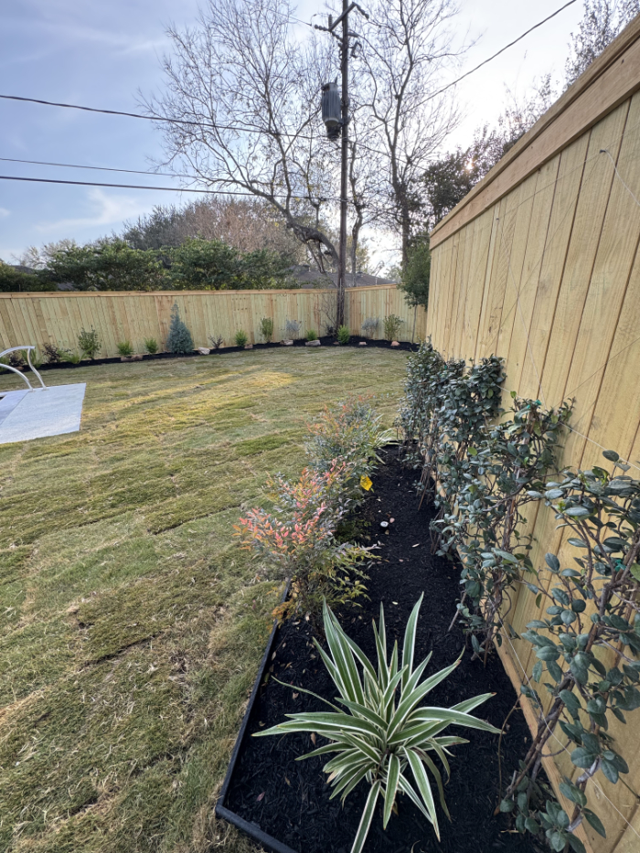 bezuz-perennial-planting-2