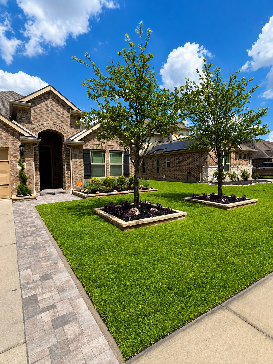 Bezuz-Landscaping-and-Design-Low-Profile-Stone-Retaining-Wall