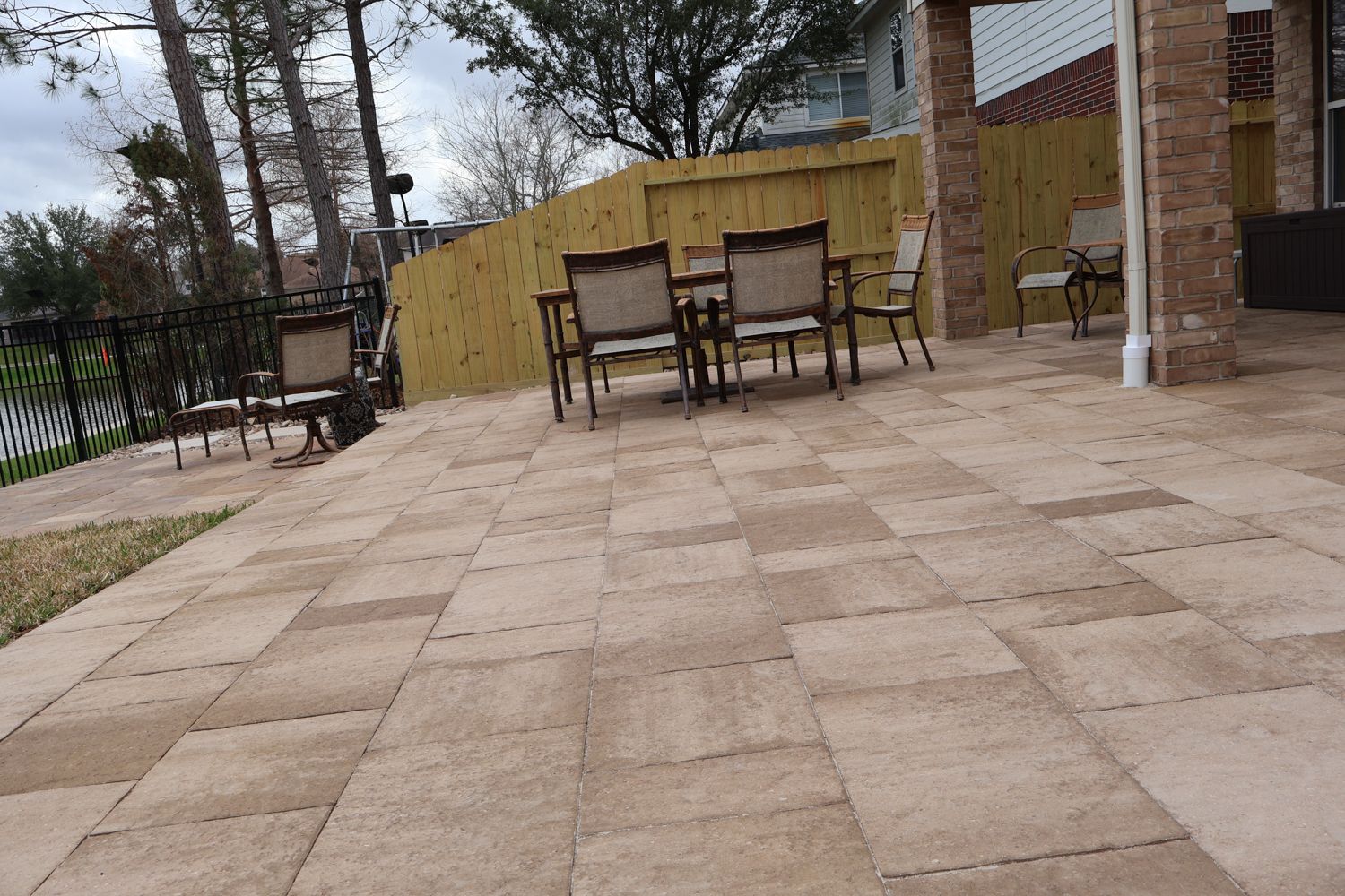 Bezuz-Lawn-and-Landscaping_Houston-and-Katy-Landscaper-24