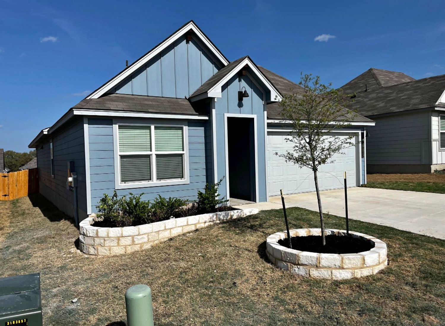 Bezuz-Lawn-and-Landscaping_Houston-and-Katy-Landscaper-59