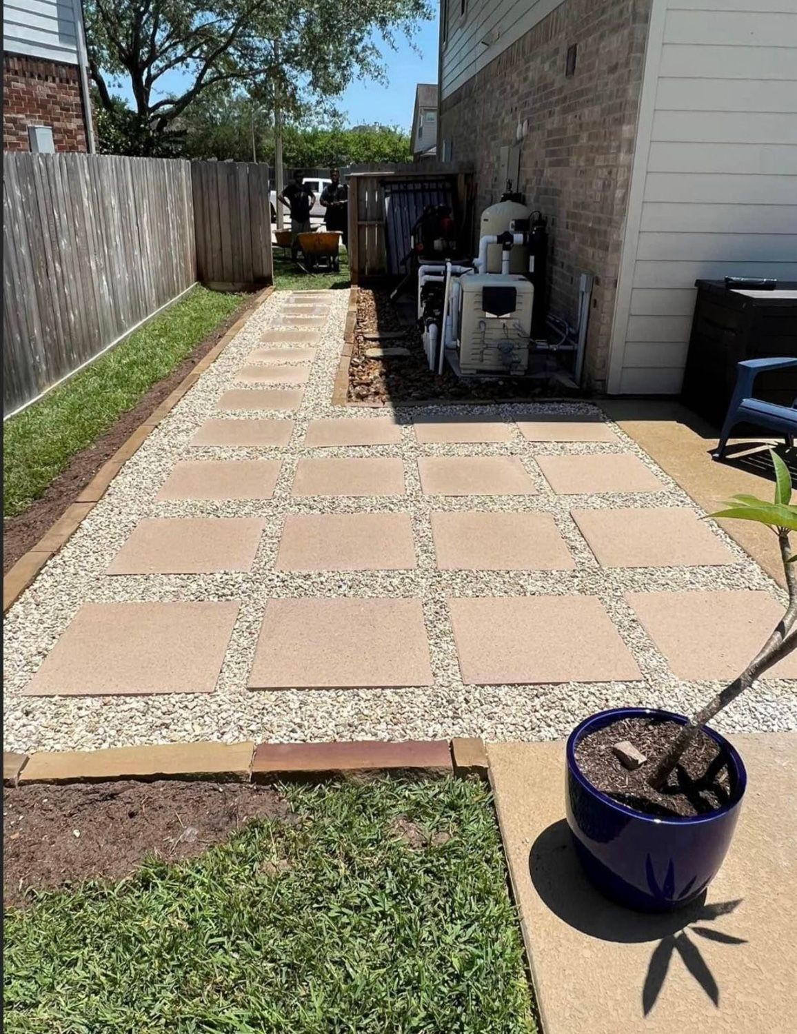 Bezuz-Lawn-and-Landscaping_Residential-Landscaping-in-Katy-TX-047
